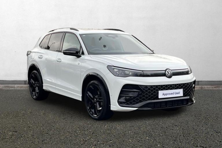 VOLKSWAGEN TIGUAN 2.0 TDI R-Line 5dr DSG