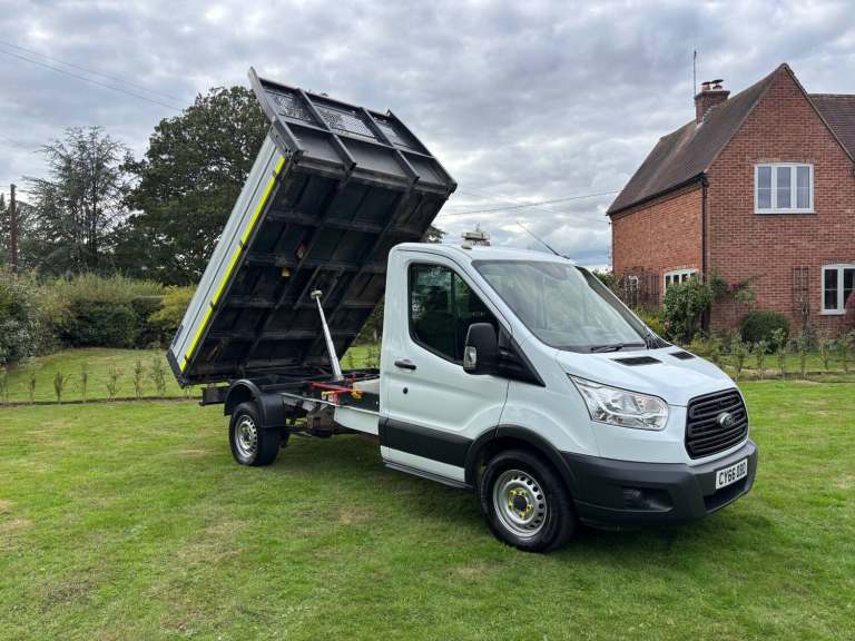 2017 Ford Transit 2.2 TDCi 125ps AWD Tipper RARE 4-WHEEL DRIVE  Tipper Diesel Manual