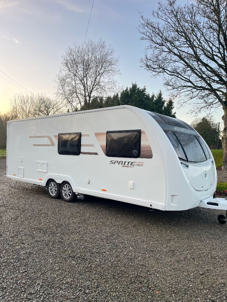 2021 SWIFT QUATTRO 8FT WIDE 6 BERTH