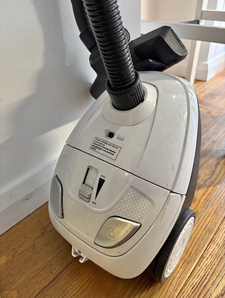 Argos vacuum cleaner