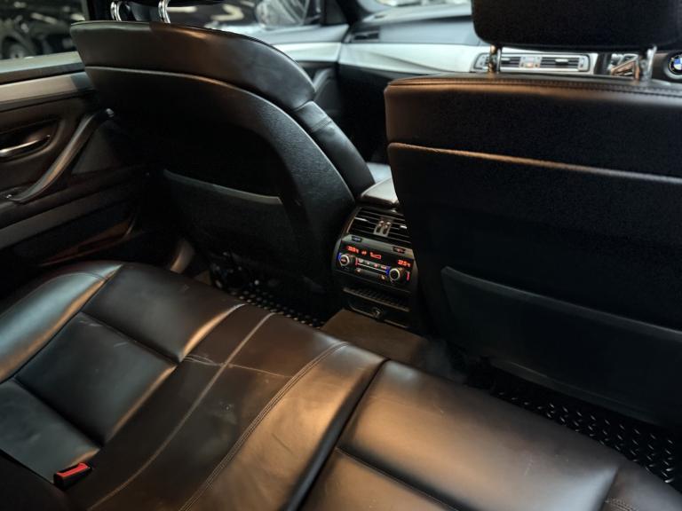 BMW M5 4.4 M5 Saloon 2011