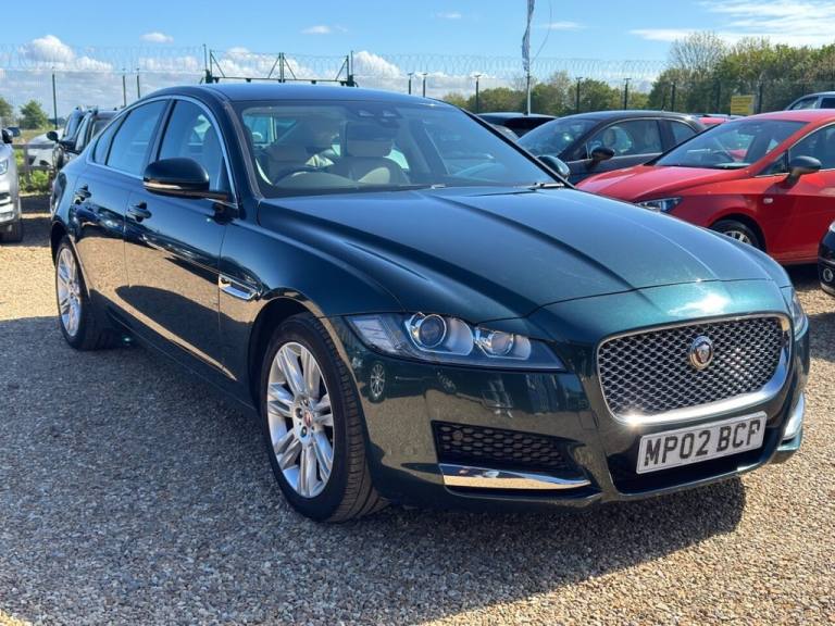 2016 Jaguar XF 2.0d Portfolio Saloon 4dr Diesel Auto Euro 6 (s/s) (180 ps) Saloon Diesel Automatic