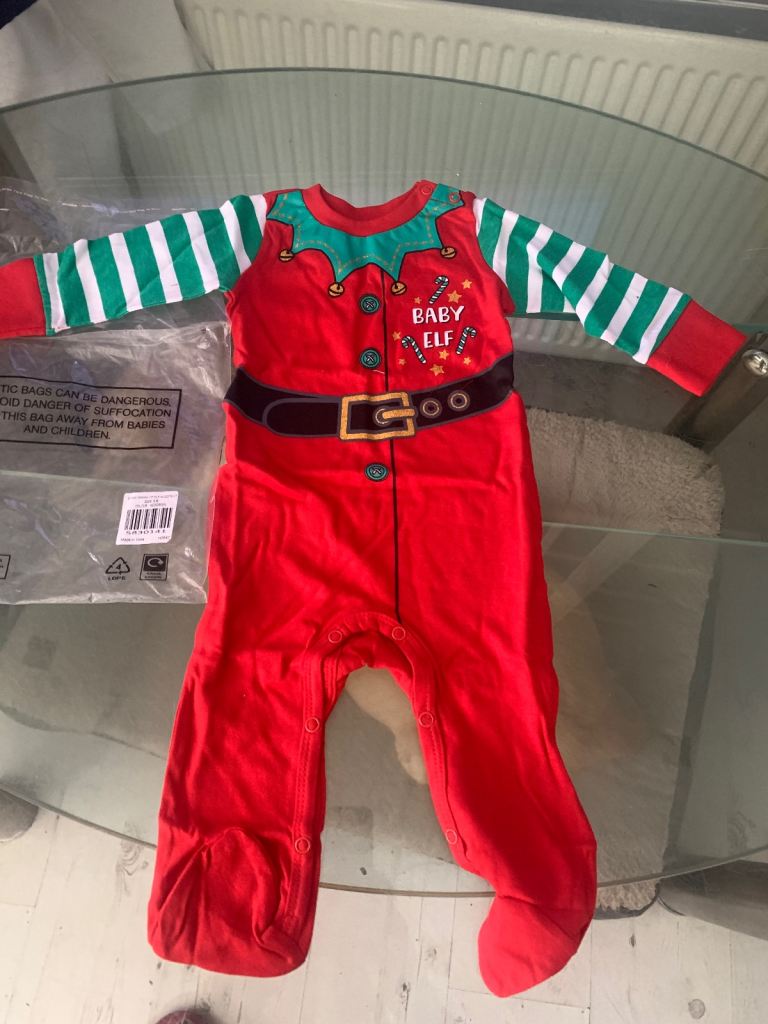 NEW AGE 3/6 MONTH BABY CHRISTMAS ROMPER SUIT