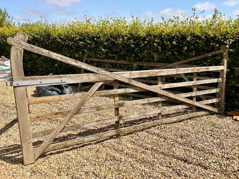 2 x Curved Horn 12 foot 5-BAR GATES