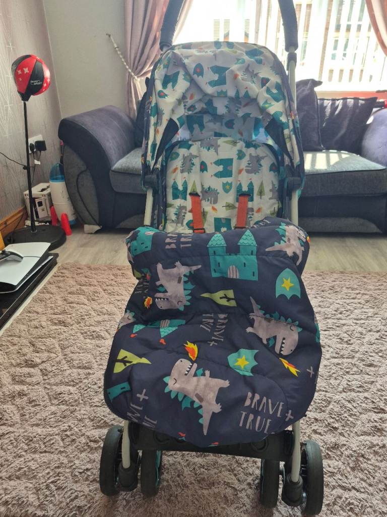 Cosatto Pushchair Stroller with Footmuff – Good Condition