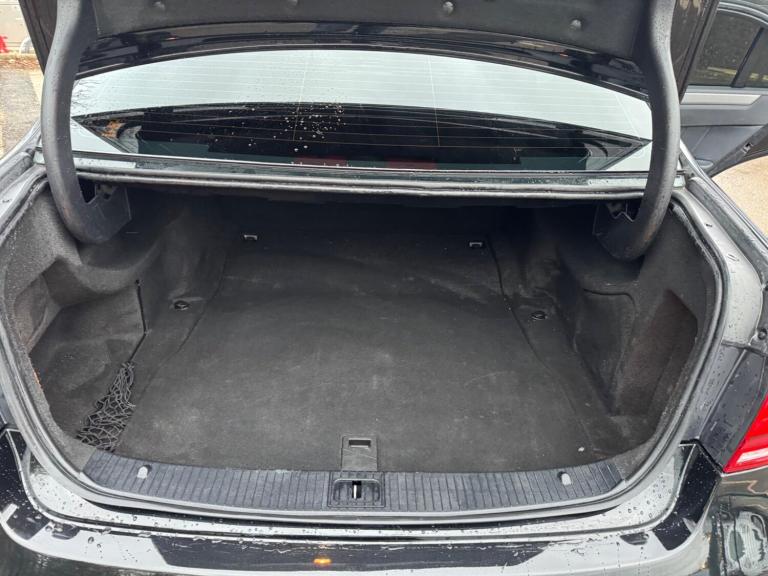 2015 Mercedes-Benz E Class E220 BlueTEC SE 4dr 7G-Tronic SALOON DIESEL Automatic