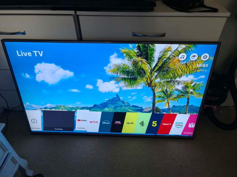 LG 55"inch smart tv 4k