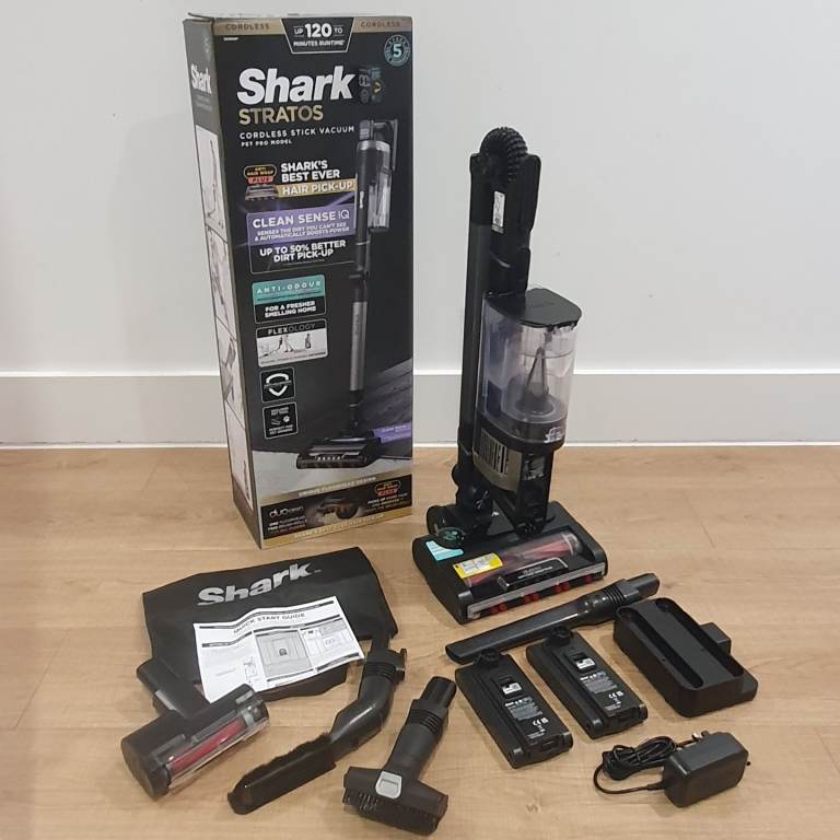 Shark Stratos Cordless Stick Pet Pro Vacuum Cleaner IZ420UKT Double Battery LED