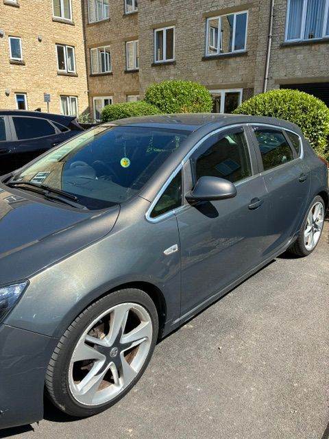 Vauxhall, ASTRA, Hatchback, 2015, Manual, 1598 (cc), 5 doors