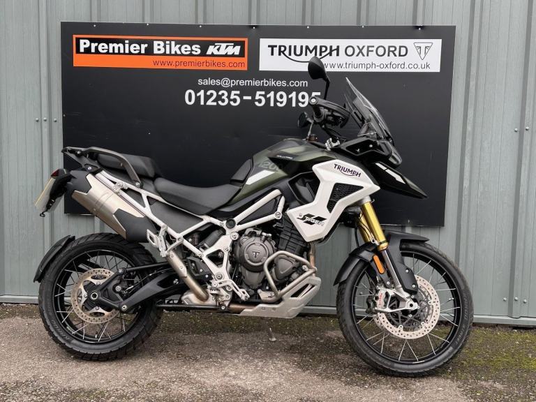 Stunning One Owner 2022/71 Triumph Tiger 1200 Rally Pro Motorcycle