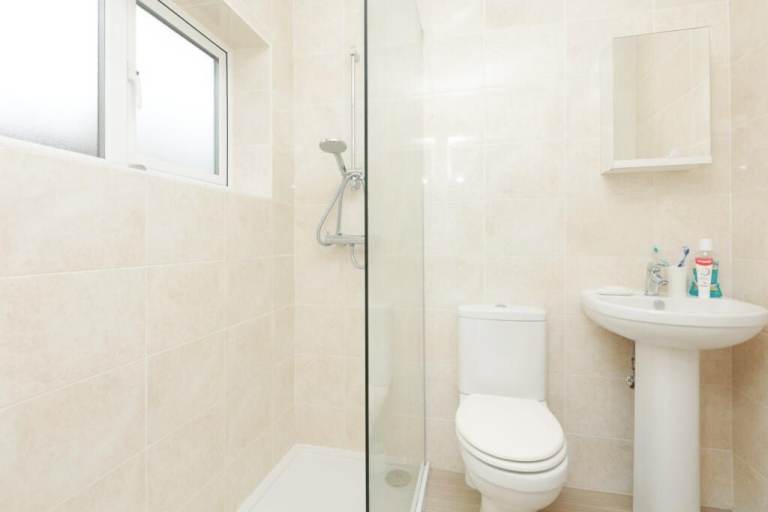 2 Bed Terraced House, Somerset Road, CV1