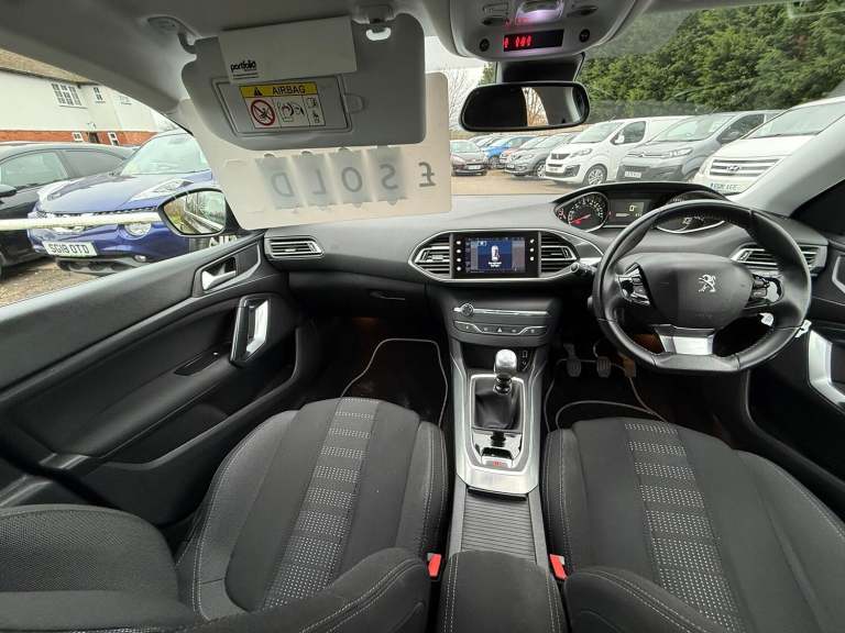 PEUGEOT 308 1.2 PureTech Allure Black Manual Petrol 2017