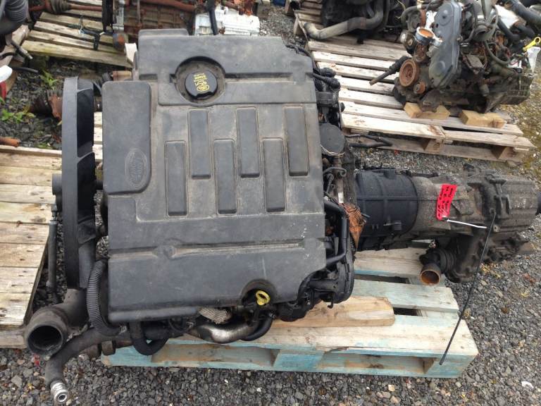 LANDROVER COMPLETE ENGINES ALL GUARANTEED  DELIVERY OK . 