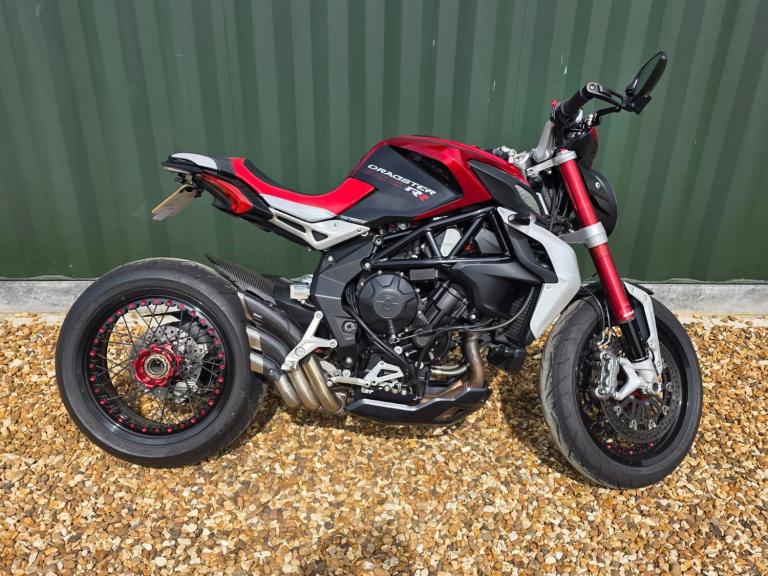 MV AUGUSTA BRUTALE 800 DRAGSTER RR 140