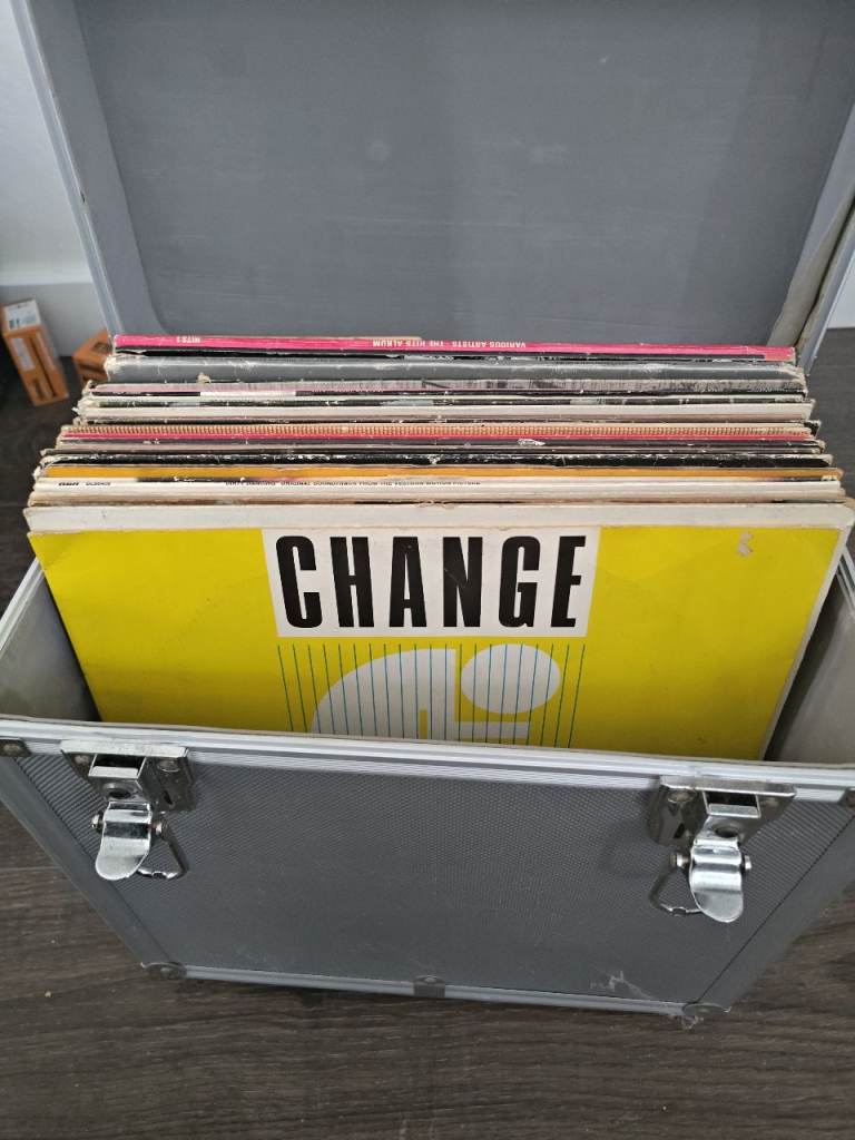 Random box vinyl 
