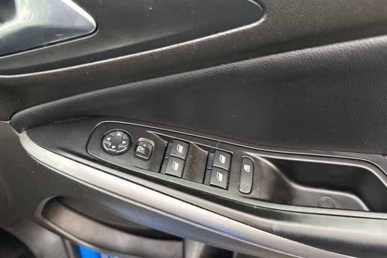 2022 Vauxhall Grandland 1.2 Turbo GS Line 5dr HATCHBACK PETROL Manual