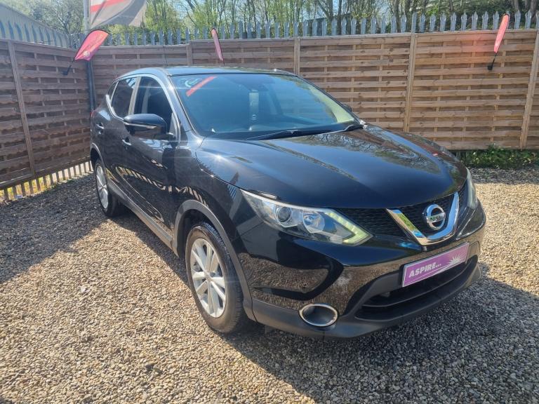 NISSAN QASHQAI 1.5 dCi Acenta Black Manual Diesel 2014