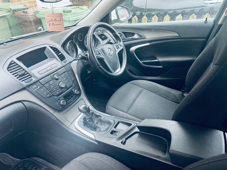 Vauxhall, INSIGNIA, Estate, 2012, Manual, 1956 (cc), 5 doors