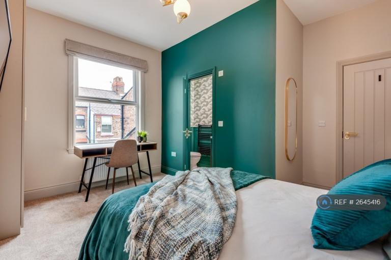 1 bedroom in Ampthill Road, Liverpool, L17 (#2645416)