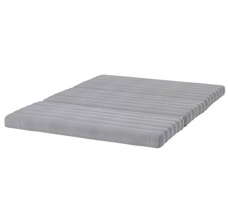 Foldable ikea mattress 3 sections 140*195