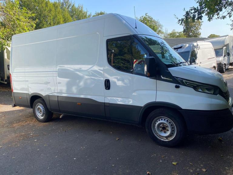 2020 Iveco Daily 2.3 Van 3520 WB Hi-Matic PANEL VAN DIESEL Automatic