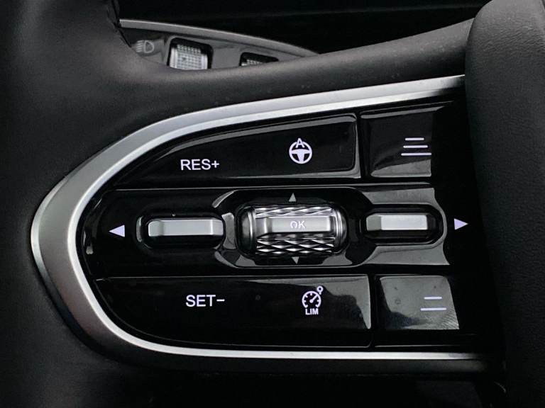 2024 Omoda OMODA 5 1.6 TGDI Noble 5dr 7DCT Crossover/SUV PETROL Automatic