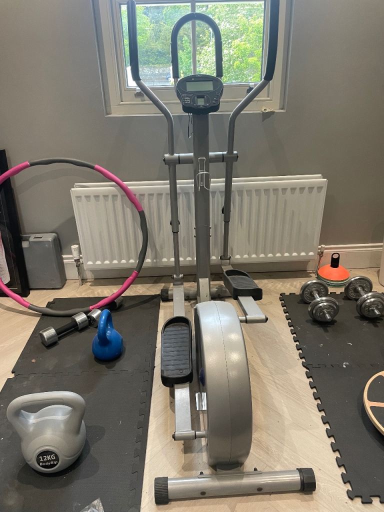Reebok cross trainer