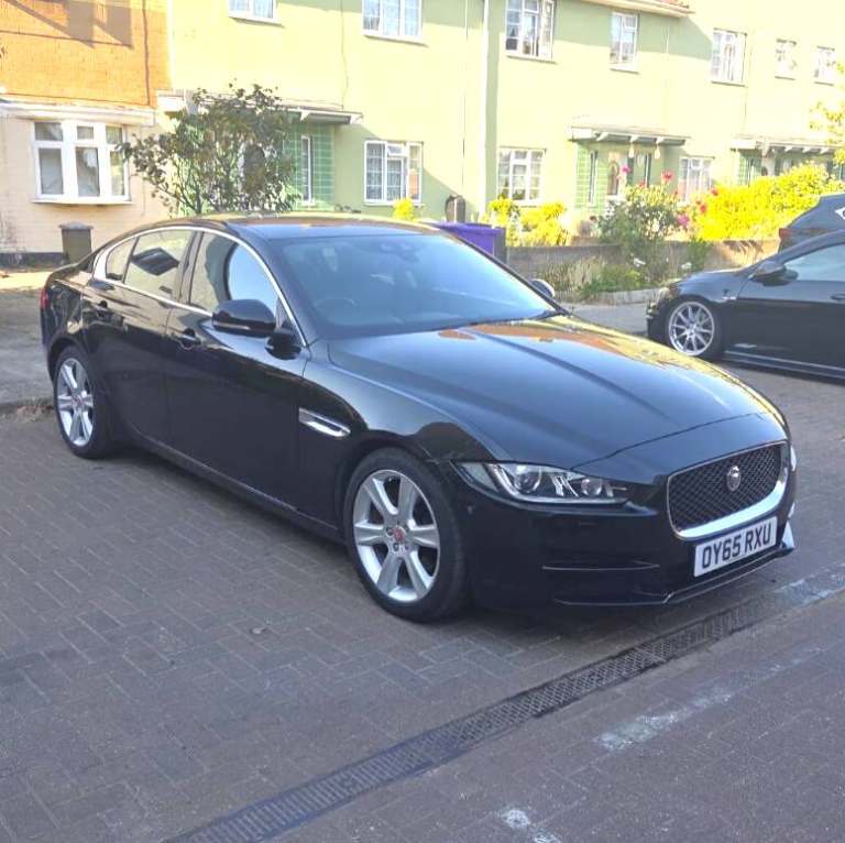 2015, Jaguar XE Saloon 2.0 (240bhp) Portfolio 4d Auto