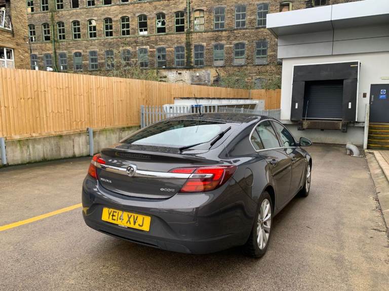 2014 VAUXHALL INSIGNIA 2.0 CDTI ELITE £20 TAX +LEATHER +FULL HISTORY DIESEL CHEAP BARGAIN