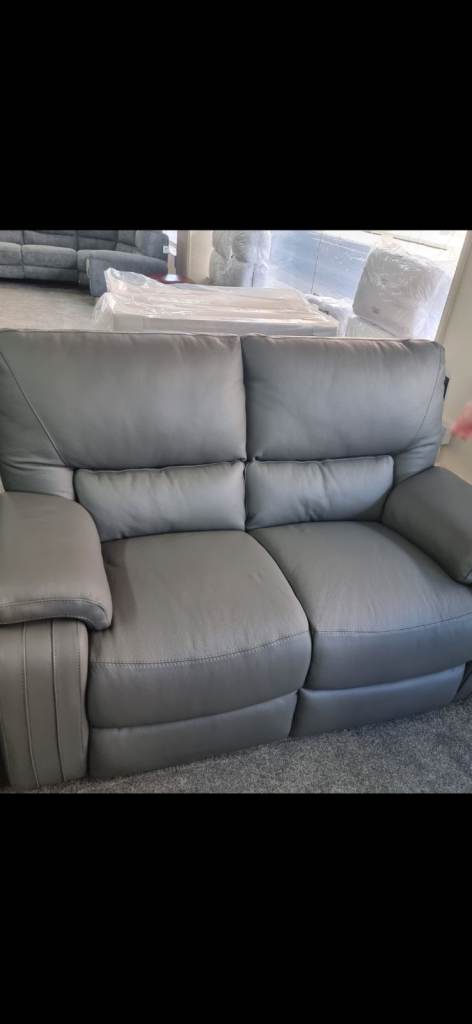 3+2 italian leather sofa.