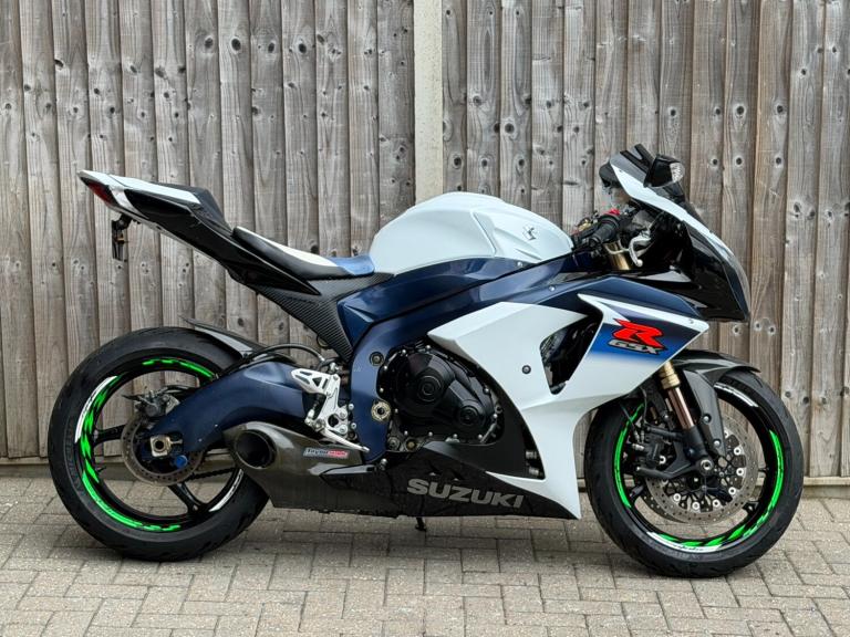 SUZUKI GSXR 1000 L0 2010 (10) SUPER SPORT + 12,500 M + TAYLOR MADE EXHAUST 