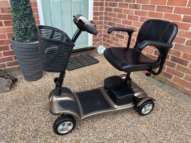 Kymco K-lite 4mph transportable mobility scooter, good batteries