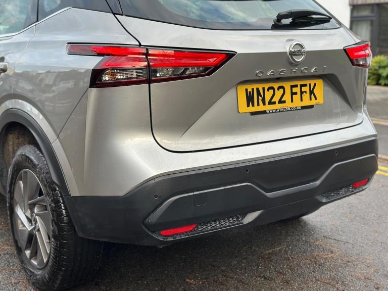 2022 Nissan Qashqai 1.3 DIG-T MHEV Acenta Premium XTRON Euro 6 (s/s) 5dr HATCHBACK Petrol/Electri...