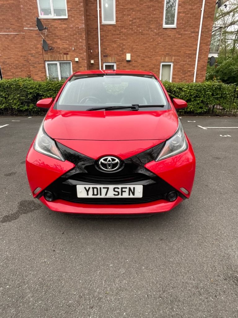 Toyota, AYGO, Hatchback, 2017, Manual, 998 (cc), 5 doors