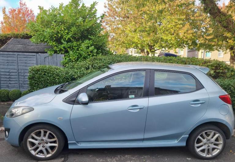 Mazda, 2, Tamura, Hatchback, 2010, Manual, 1349 (cc), 5 doors