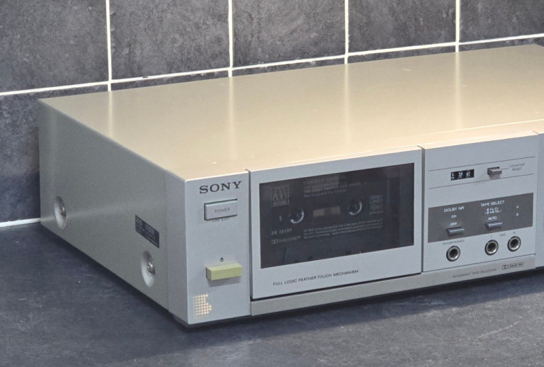 Sony Cassette Deck "free postage"