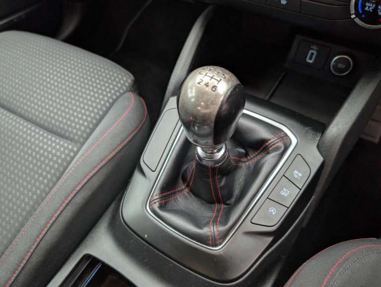  Ford Focus 1.5T EcoBoost ST-Line Hatchback 5dr Petrol Manual Euro 6 (s/s) (150 ps) CRU Petrol Ma...