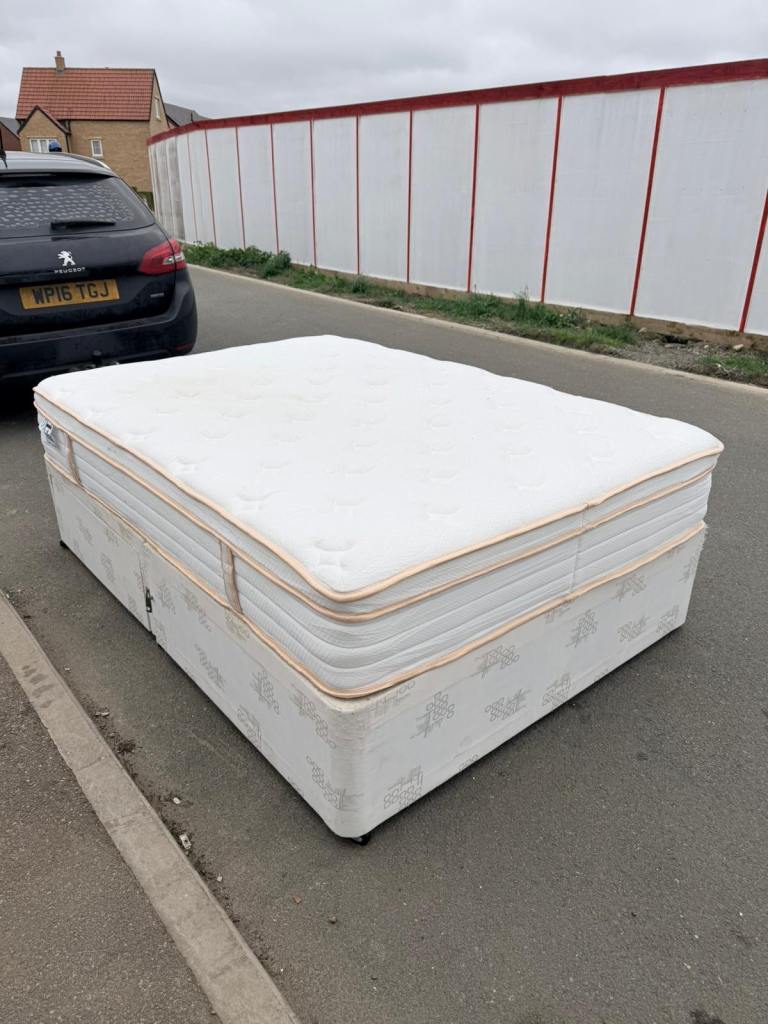 Divan bed set pillow top msttress