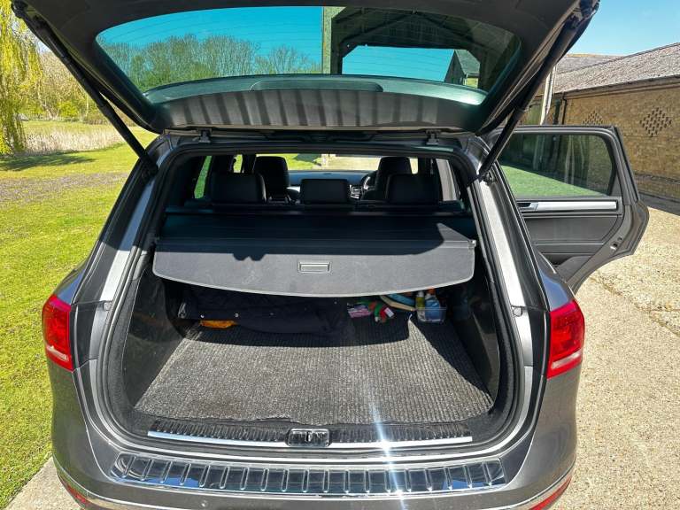 2017 67 Volkswagen Touareg 3.0 TDi V6 R-Line Auto