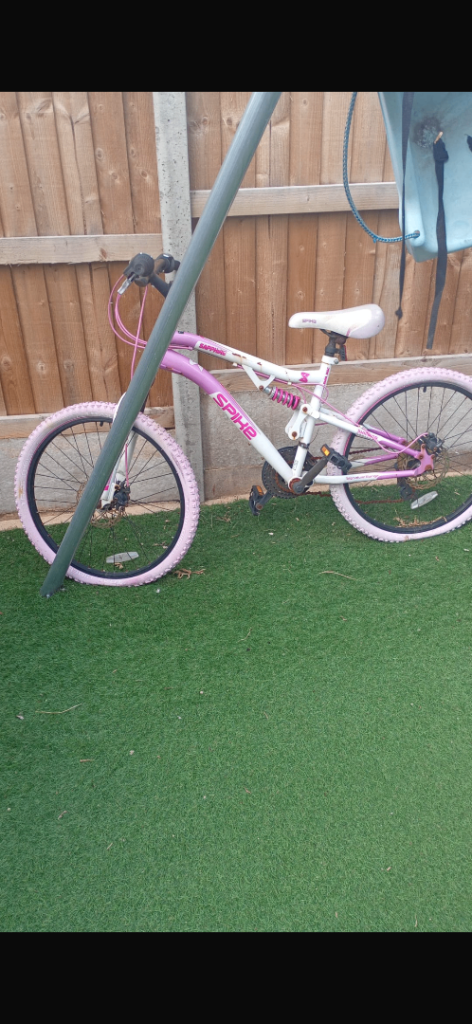 Kids Mountain Bike – Pink, Needs Some TLC