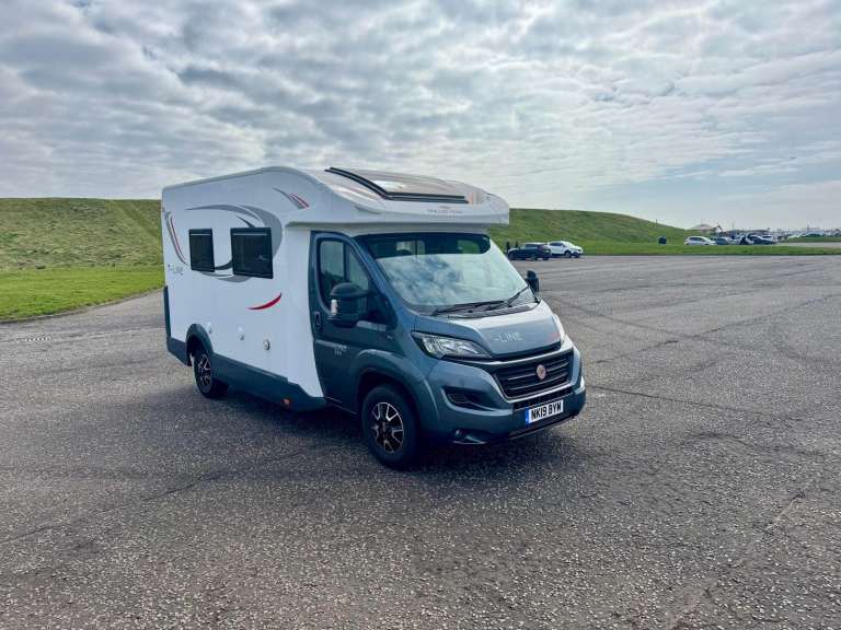 Roller Team T-Line 590 Motorhome 13k miles FSH