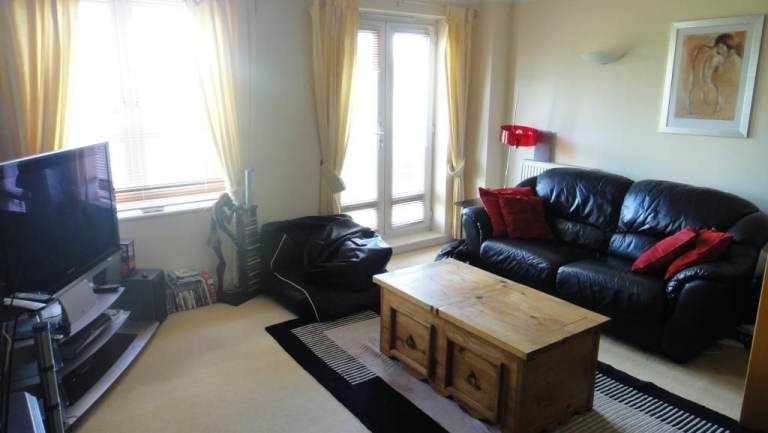 Double Room with En-Suite - walking distance to Bicester Village and Town