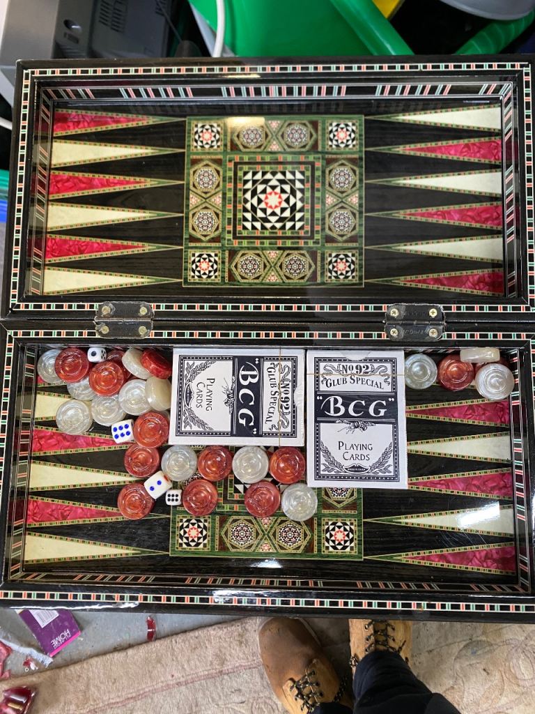Beautiful Inlaid Wooden Backgammon Board Set with Pieces and Cards