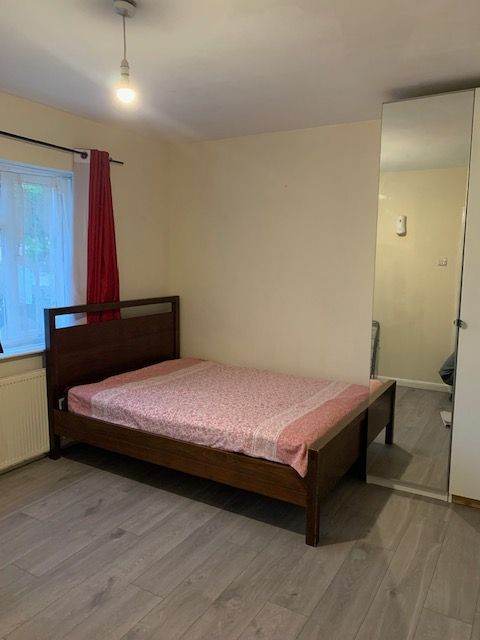 Double room to rent