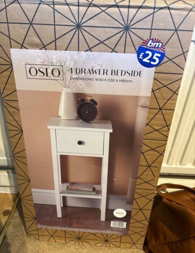 New Oslo 1 Drawer Bedside Table – White, Flat Packed