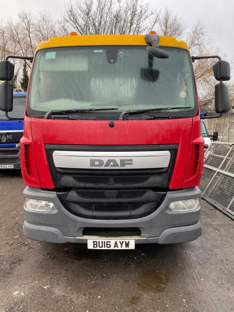 DAF TRUCKS LF