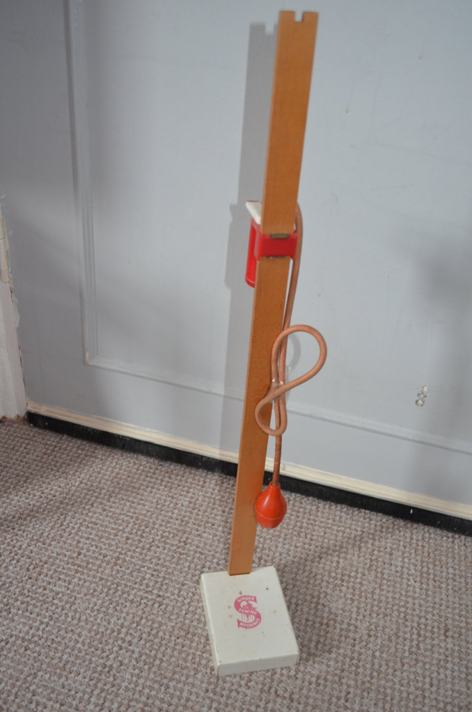 Vintage metal wood puffer Singer Skirt Marker Sewing Stand Ruler Measure