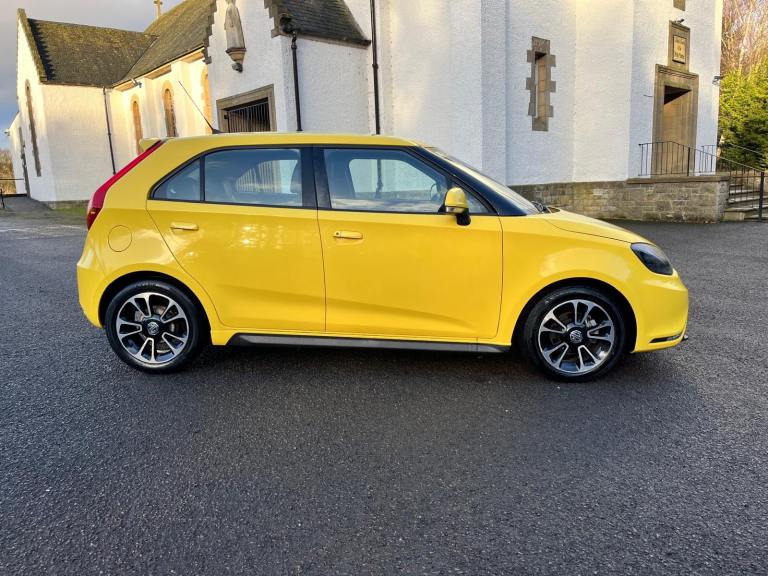 MG Motor UK, MG3, Hatchback, 2015, Manual, 1498 (cc), 5 doors