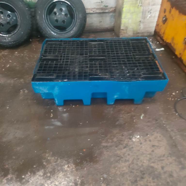 Fuel/Oil Tank bund