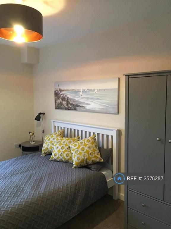 1 bedroom in Plover Gardens, Barrow-In-Furness, LA14 (#2578287)